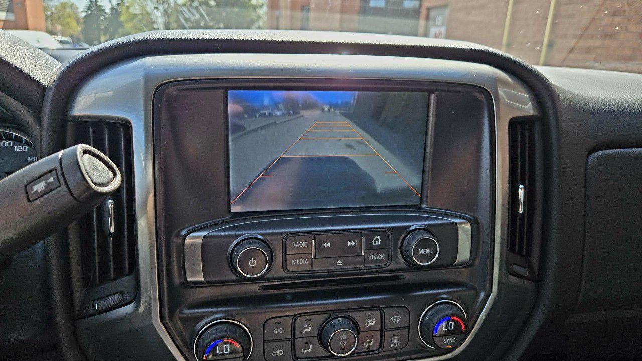 2015 Chevrolet Silverado 1500 Crew Cab Standard Box 4-Wheel Drive LT w/1LT - Photo #14