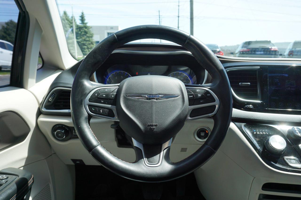2017 Chrysler Pacifica V6 TOURING- PLUS CERTIFIED *CHRYSLER MAINTAIN* CAMERA NAV BLUETOOTH DVD LEATHER HEATED SEATS SUNROOF CRUISE ALLOYS - Photo #10