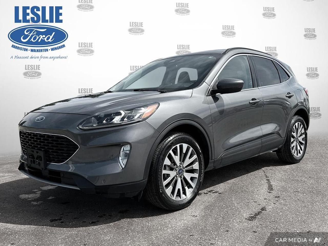 Used 2022 Ford Escape Titanium AWD for sale in Harriston/Walkterton/Wingham, ON