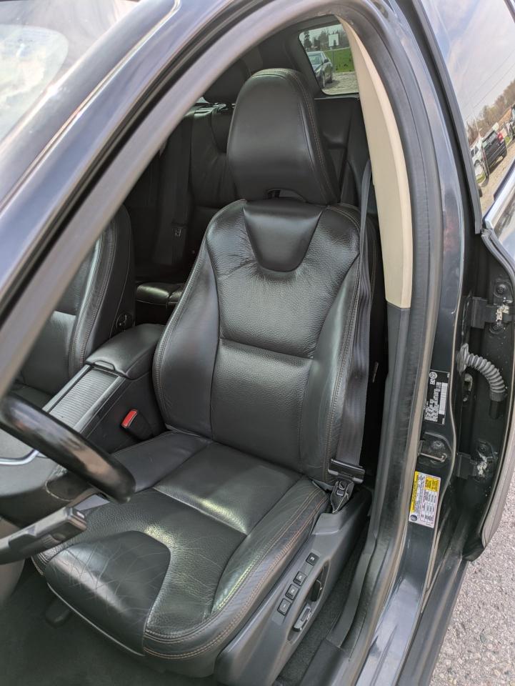 2012 Volvo XC60 3.2 - Photo #10