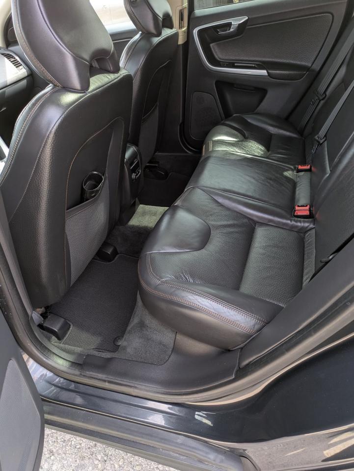2012 Volvo XC60 3.2 - Photo #13