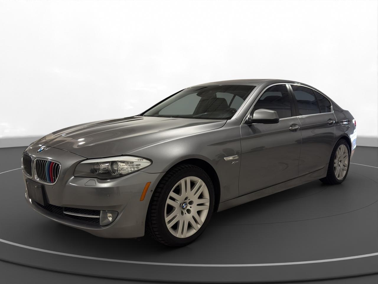 Used 2011 BMW 5 Series 535i xDrive for sale in North York, ON