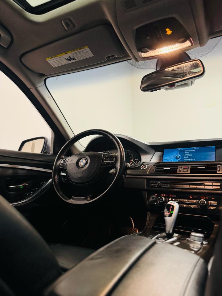 2011 BMW 5 Series 535i xDrive - Photo #27