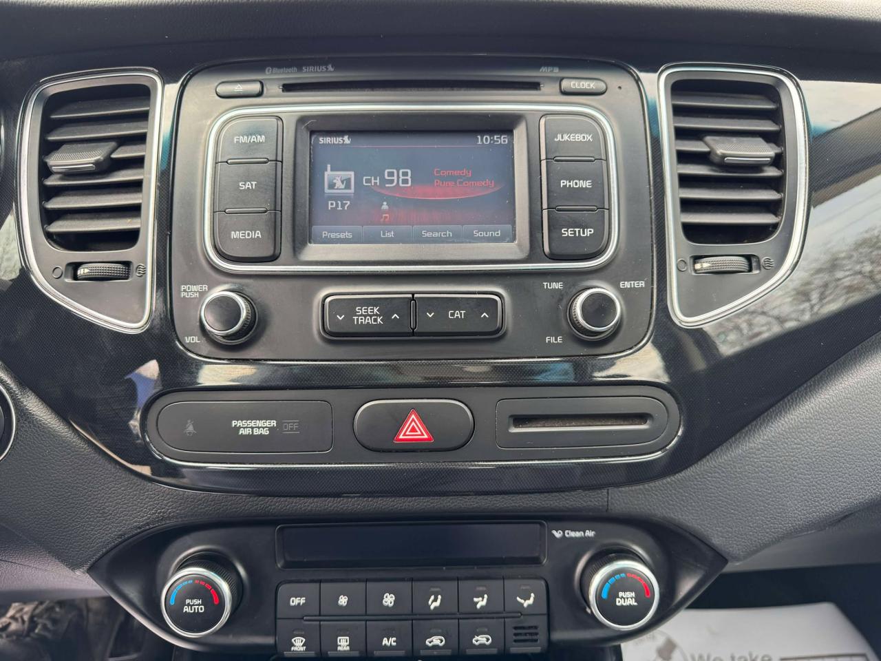 2014 Kia Rondo EX - Photo #19