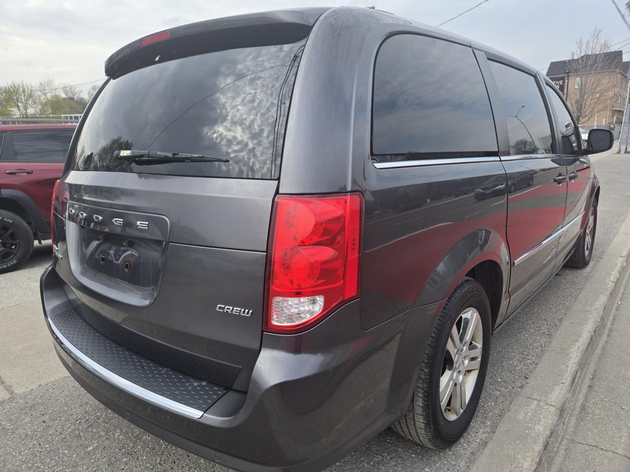 2017 Dodge Grand Caravan Crew Plus- Navigation- Backup Cam- Leather - Photo #6