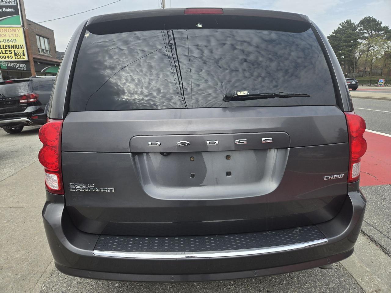 2017 Dodge Grand Caravan Crew Plus- Navigation- Backup Cam- Leather - Photo #5