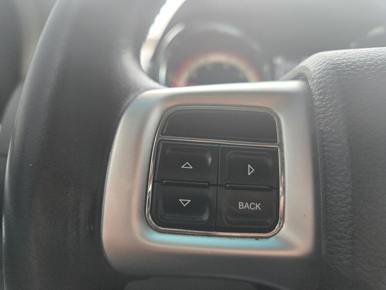 2017 Dodge Grand Caravan Crew Plus- Navigation- Backup Cam- Leather - Photo #12