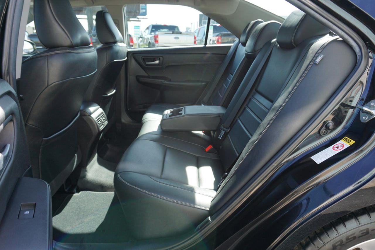 2015 Toyota Camry XLE CERTIFIED *1 OWNER* CAMERA NAV BLUETOOTH LEATHER HEATED SEATS SUNROOF CRUISE ALLOYS - Photo #16