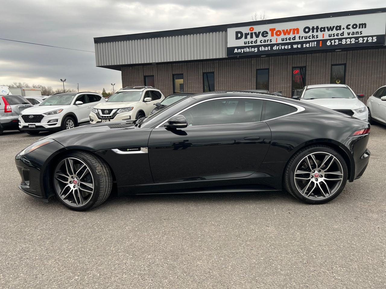 2020 Jaguar F-Type R-Dynamic - Photo #2
