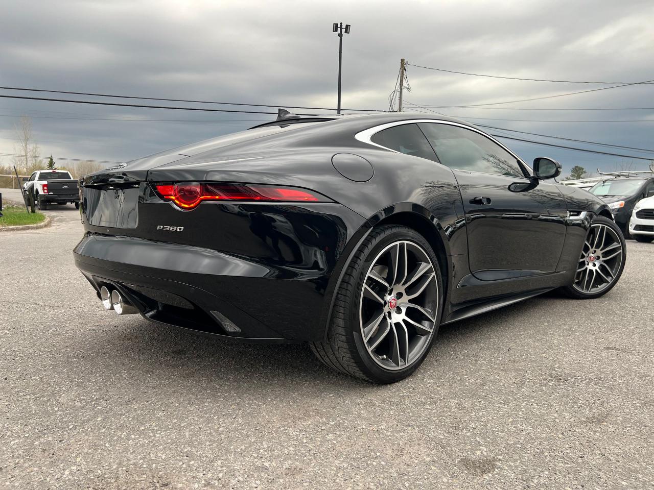 2020 Jaguar F-Type R-Dynamic - Photo #4