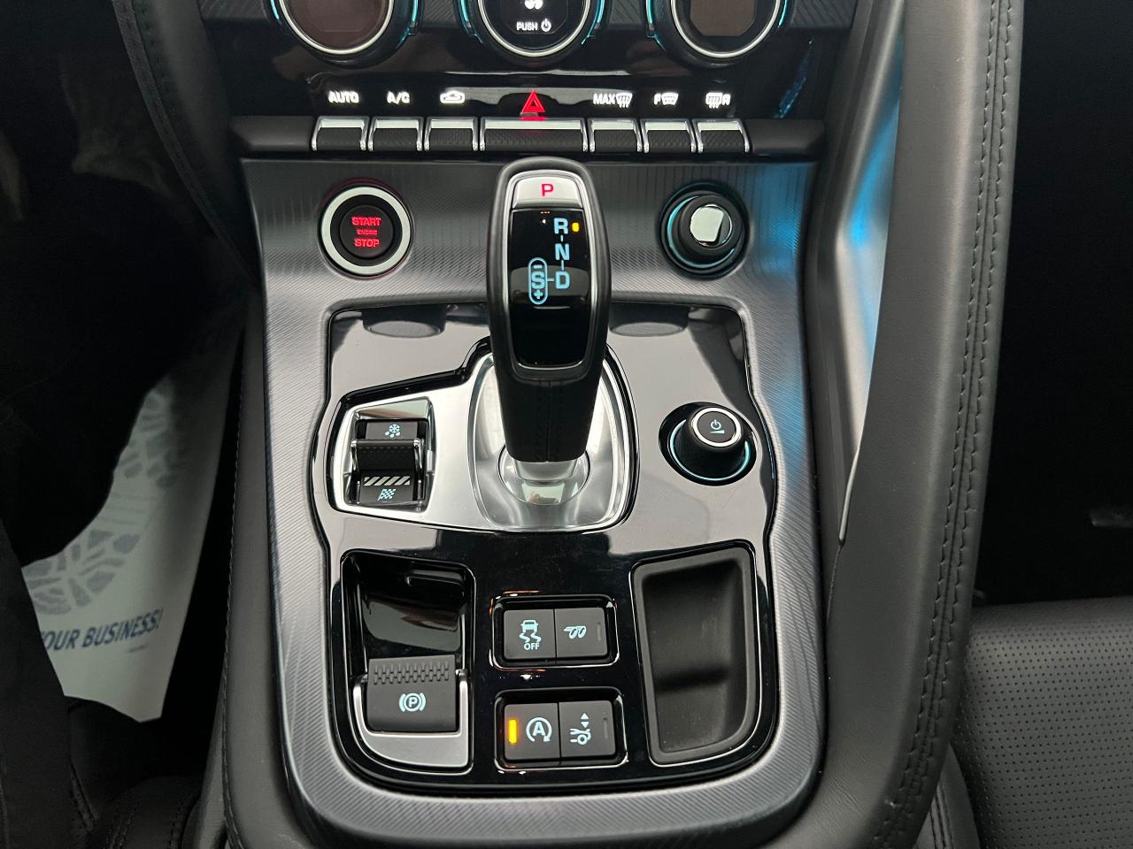 2020 Jaguar F-Type R-Dynamic - Photo #20