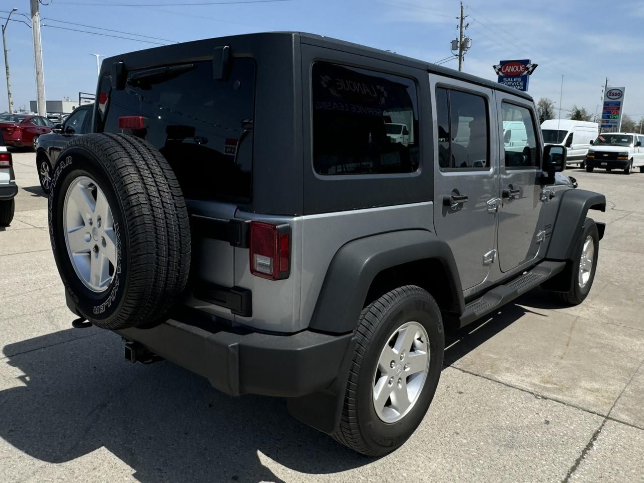 2014 Jeep Wrangler SPORT Photo
