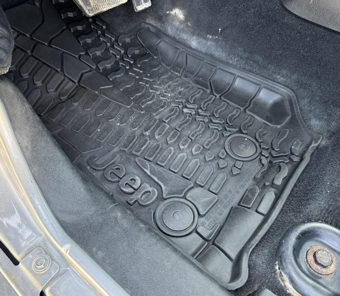 2014 Jeep Wrangler SPORT Photo