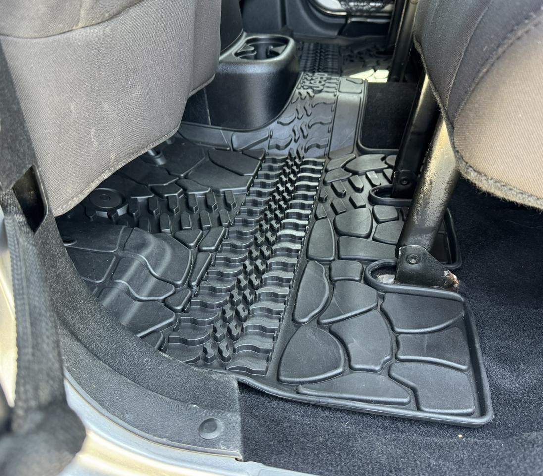 2014 Jeep Wrangler SPORT Photo