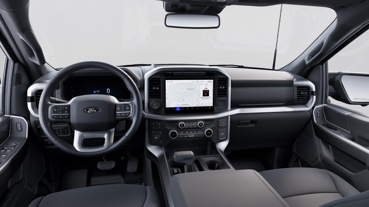 2025 Ford F-150 XLT 4WD SuperCrew 5.5' Box 302A Photo5