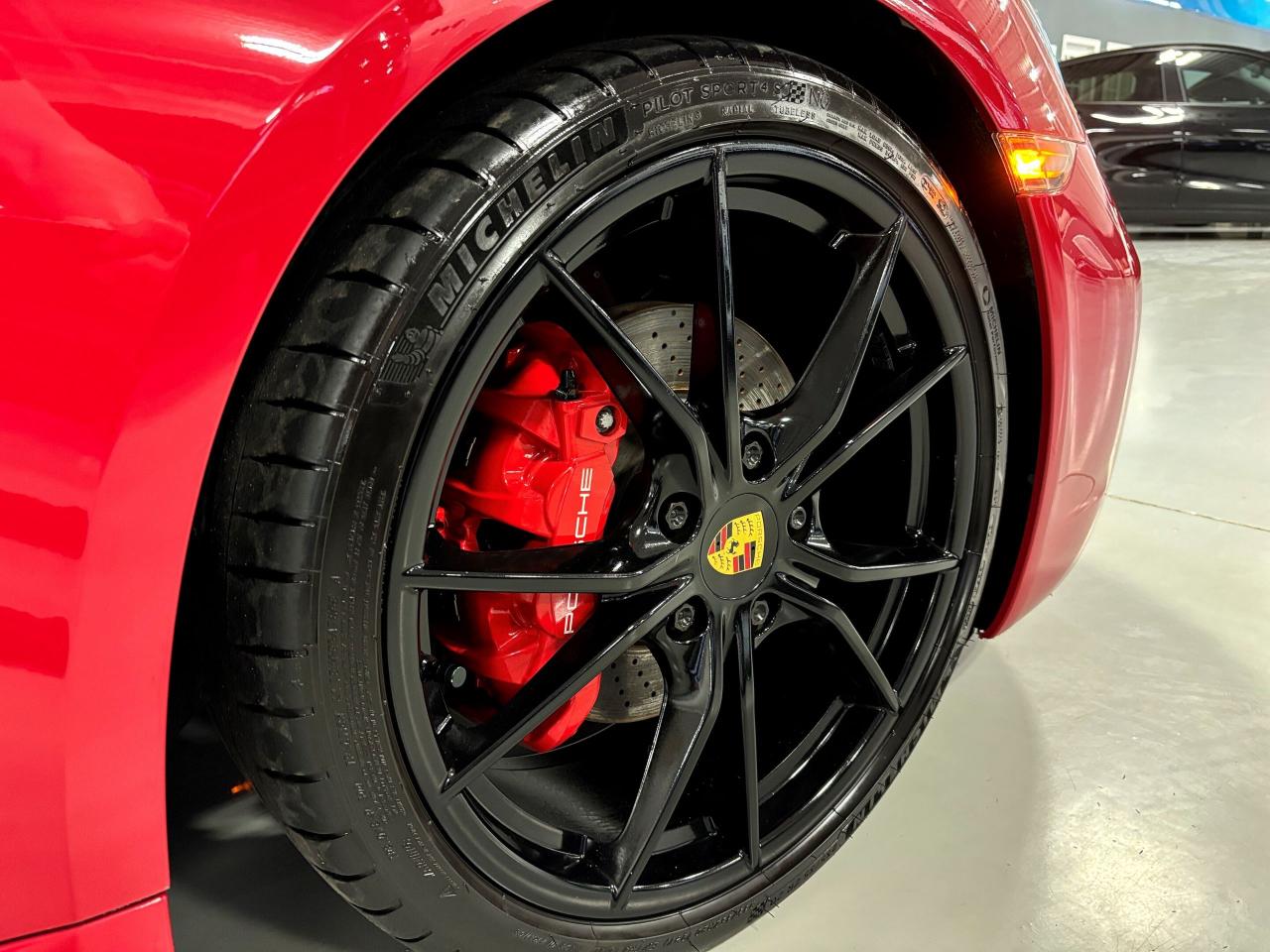 2018 Porsche Boxster 718 GTS Roadster|LOADED|CONVERTIBLE|PDK|SPORTDESIGNPKG - Photo #6