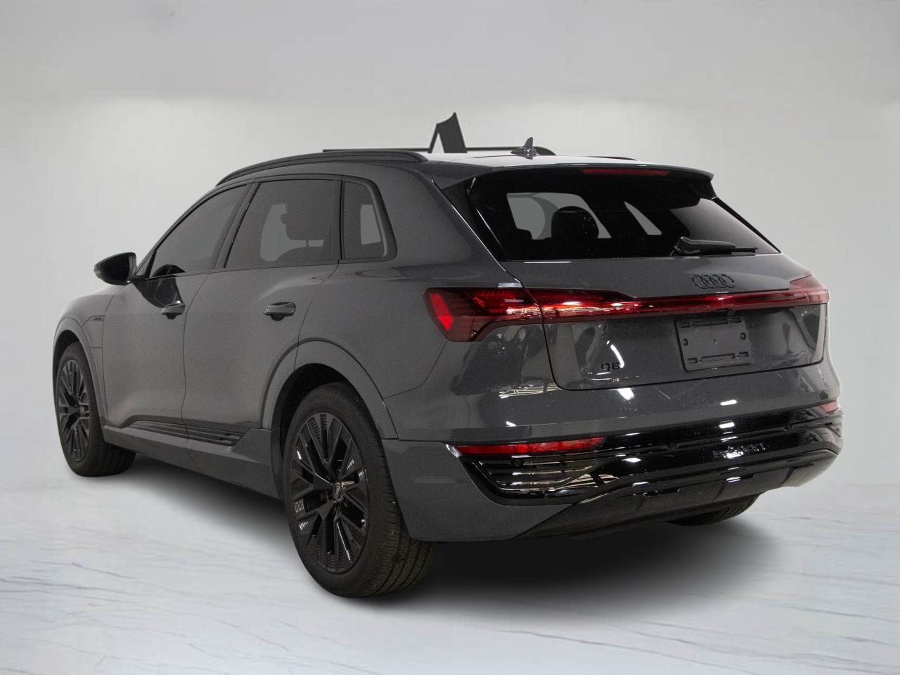 2024 Audi Q8 e-tron PREMIUM PKG | BANG OLUFSEN | 21 WHEELS | PANO Photo3