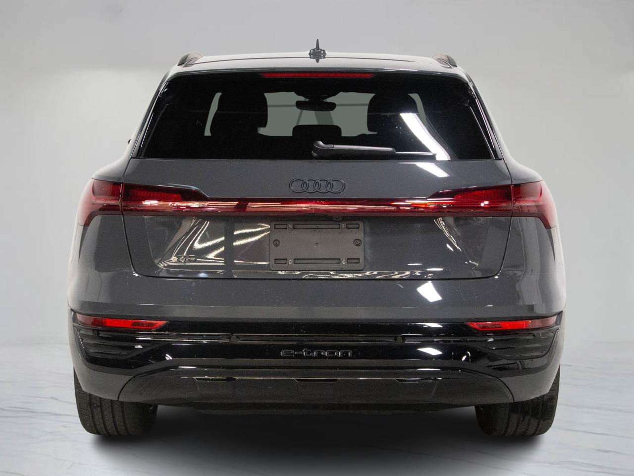 2024 Audi Q8 e-tron PREMIUM PKG | BANG OLUFSEN | 21 WHEELS | PANO Photo4