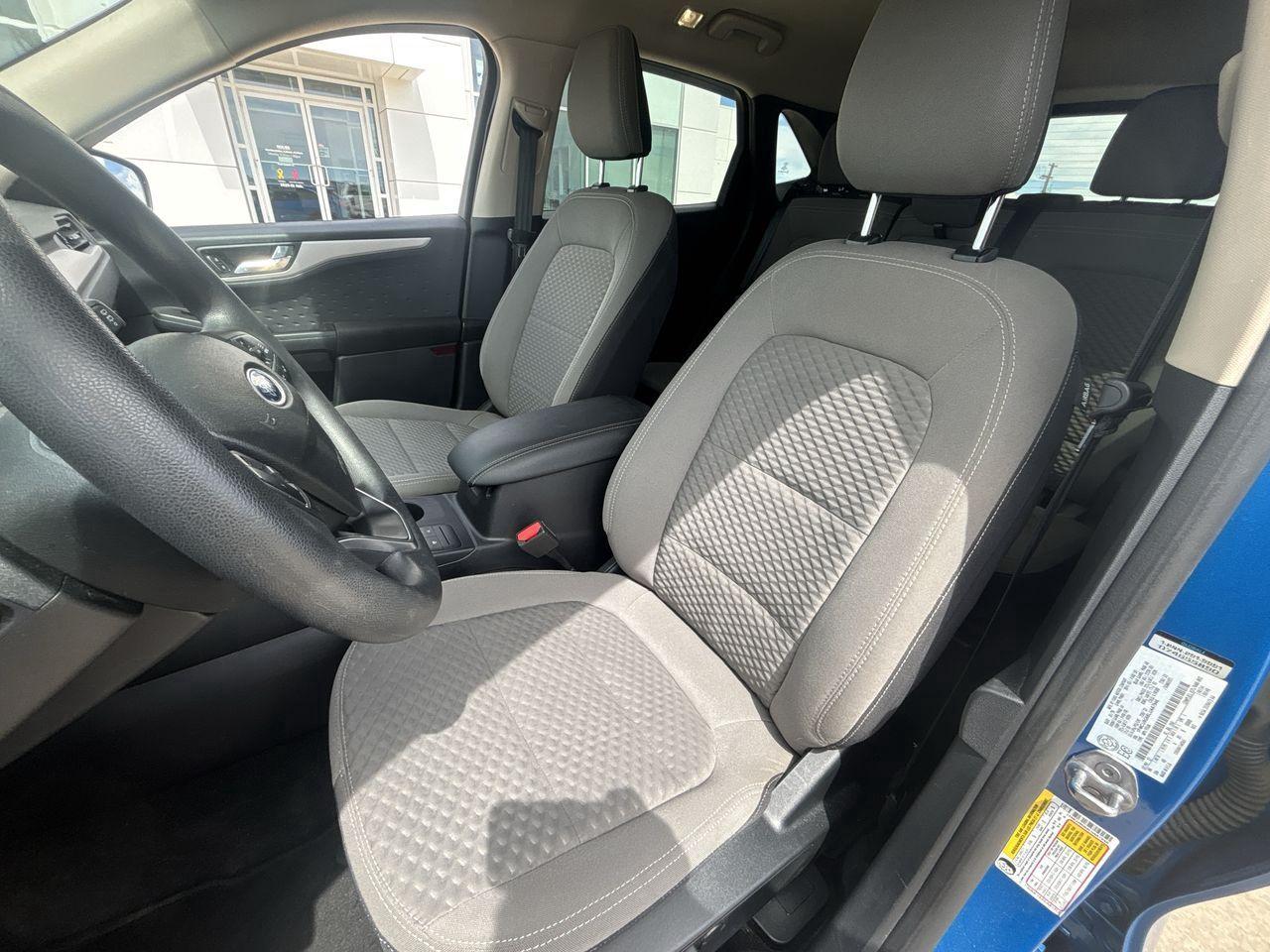 2020 Ford Escape SE AWD Photo5