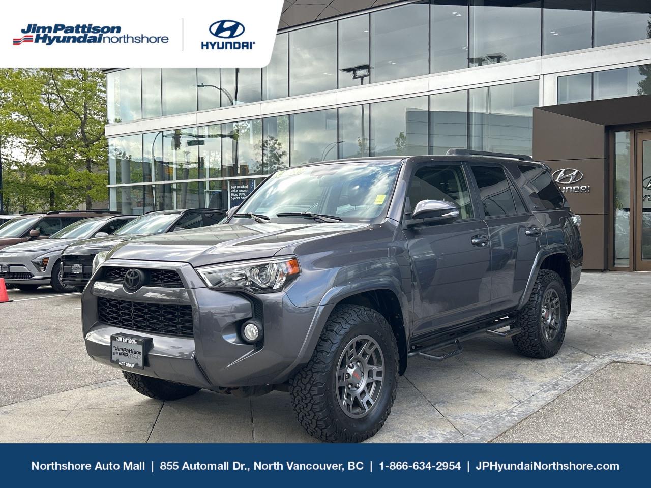Used 2014 Toyota 4Runner SR5 No Accidents, TRD Wheels, Side Steps! for sale in North Vancouver, BC