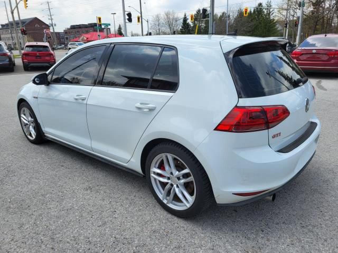 2015 Volkswagen GTI PERFORMANCE Photo5