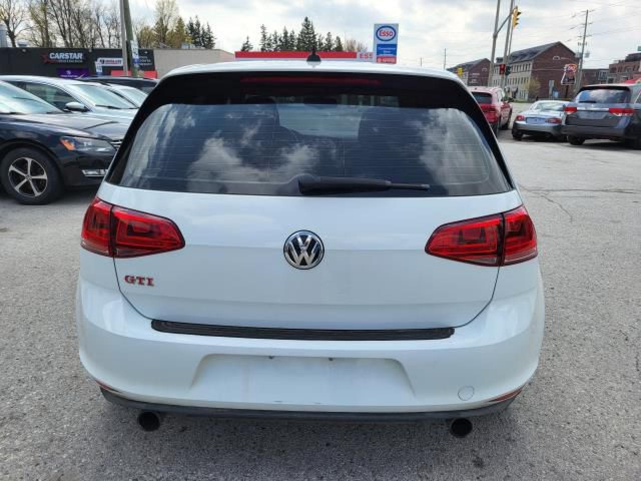 2015 Volkswagen GTI PERFORMANCE Photo4