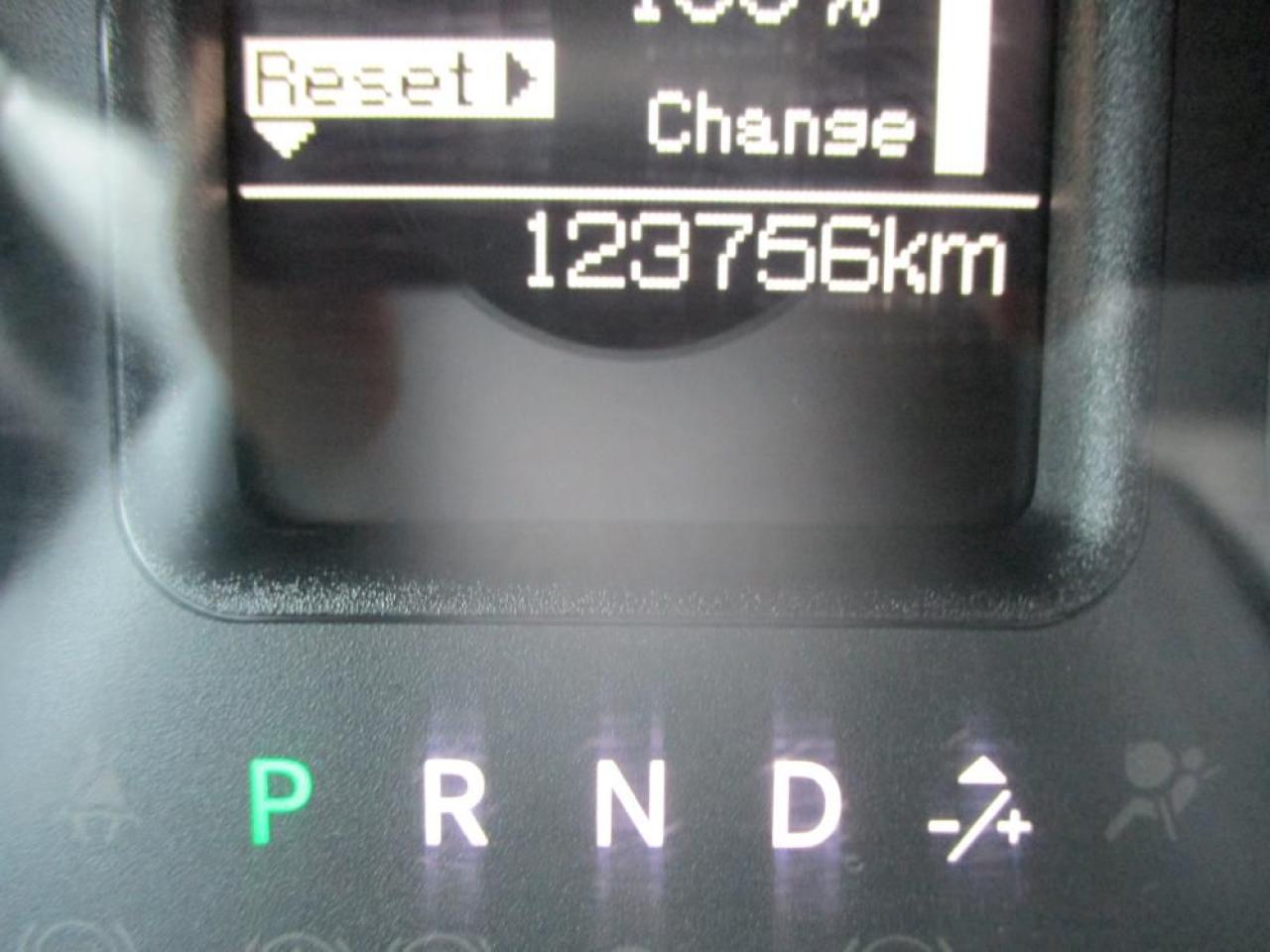 2016 RAM 2500 ST Crew Cab 4X4 Photo16