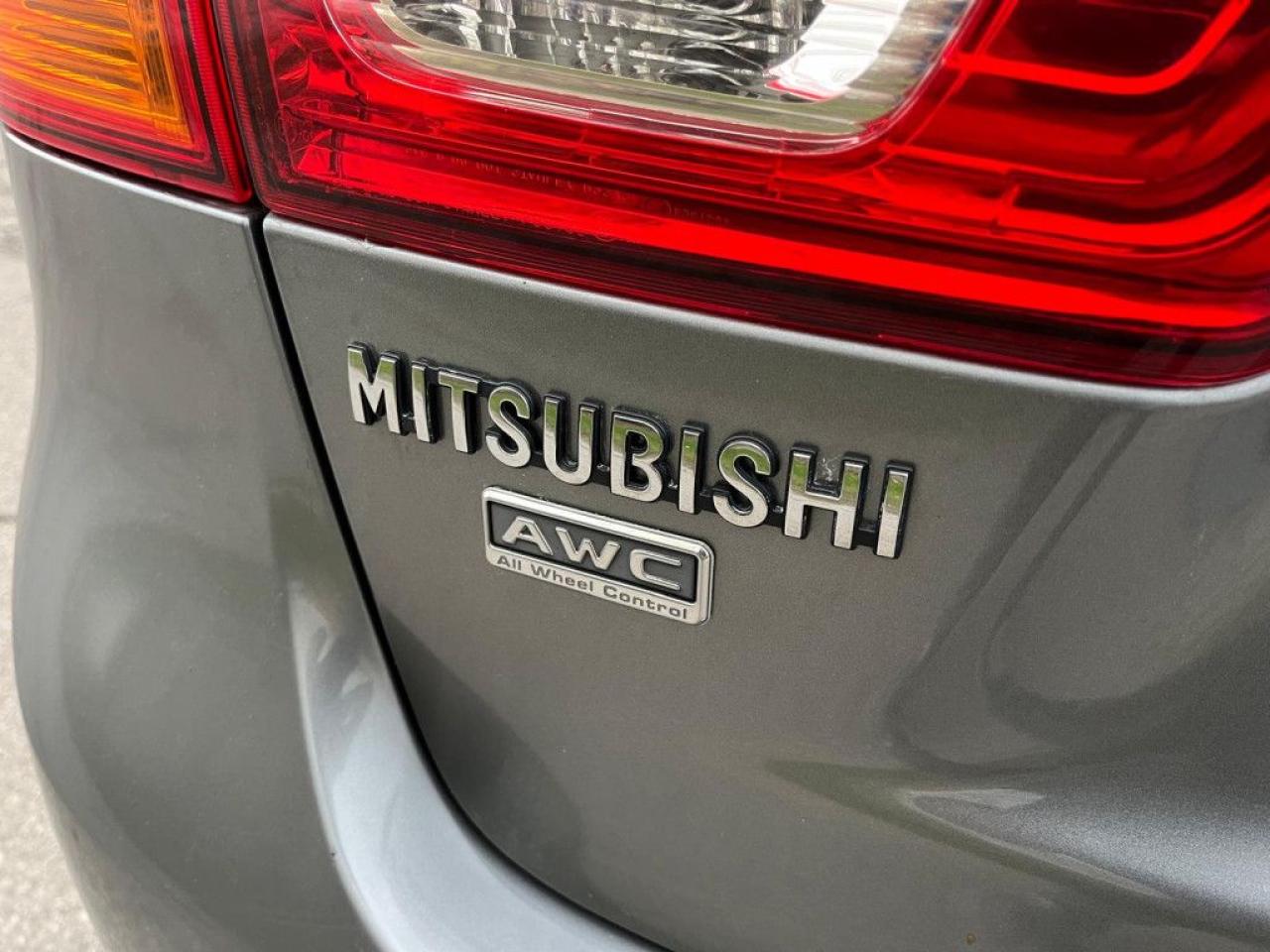 2015 Mitsubishi RVR GT | AWC | HEATED SEATS | LIMITED EDITION | ALLOY WHEELS | FOG LIGHTS - Photo #12