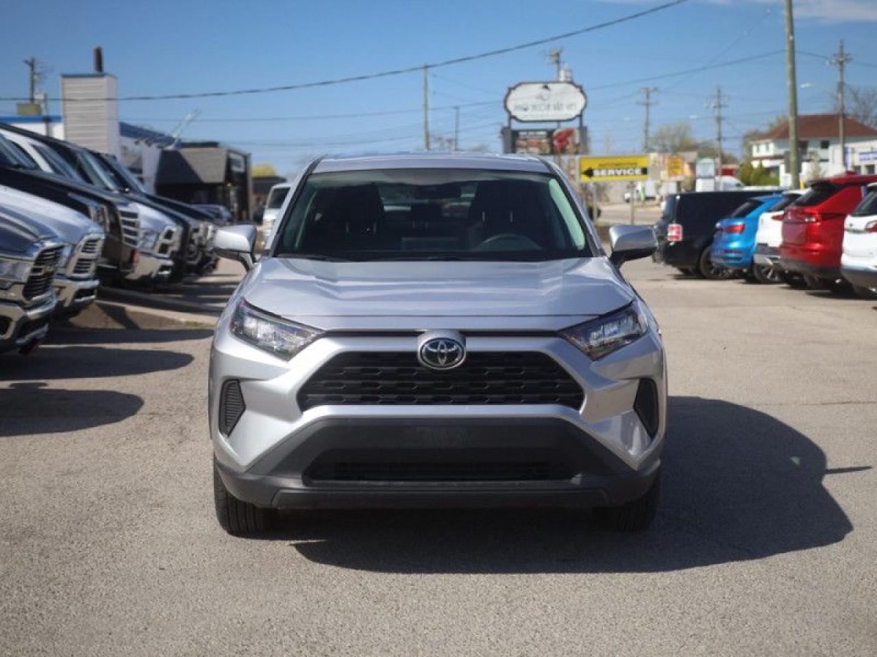 2023 Toyota RAV4 LE  **CAM - HTD SEATS - APPLE CP** Photo4
