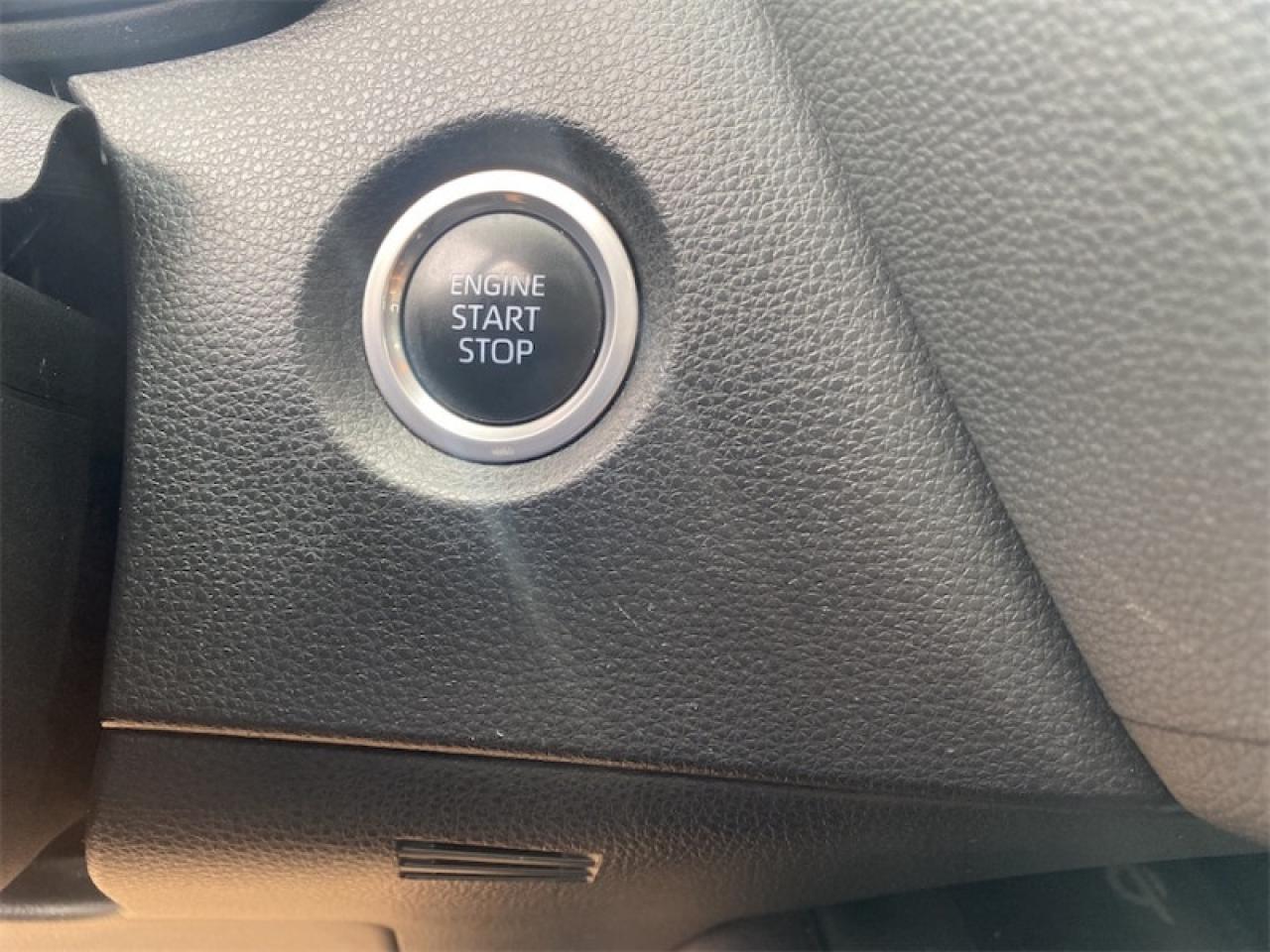 2021 Toyota Corolla LE CVT  - Upgrade Package Photo5