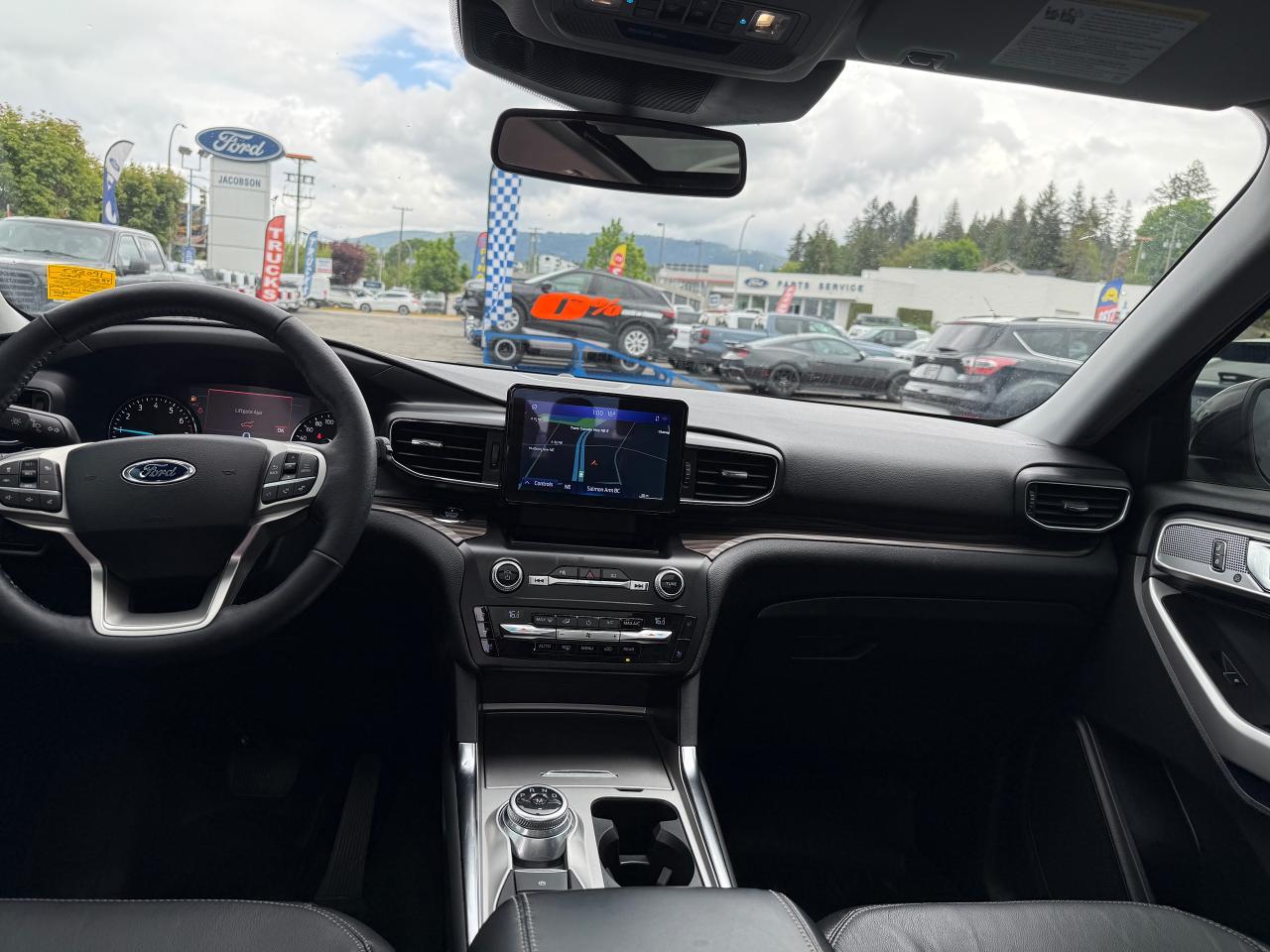 2020 Ford Explorer LIMITED Photo5
