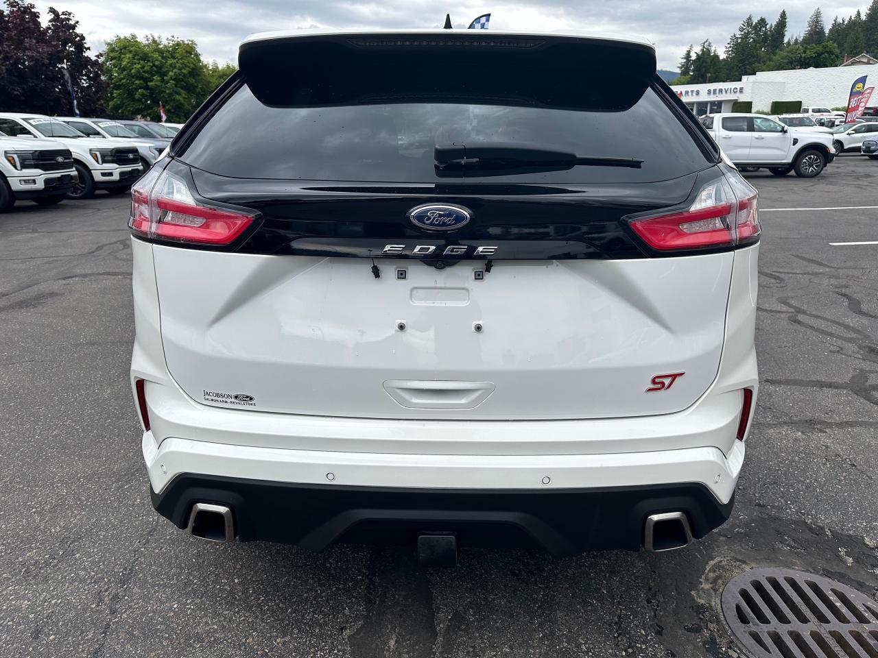 2022 Ford Edge ST Photo5