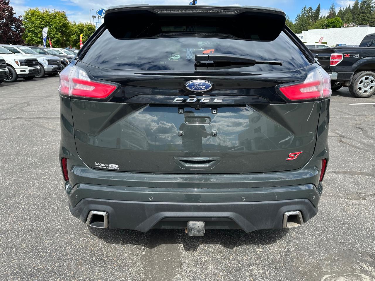 2022 Ford Edge ST Photo5
