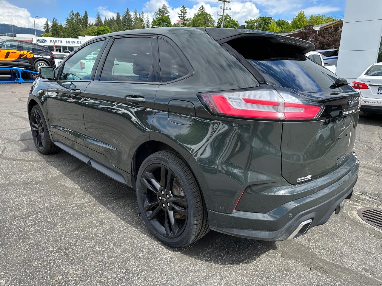 2022 Ford Edge ST Photo5