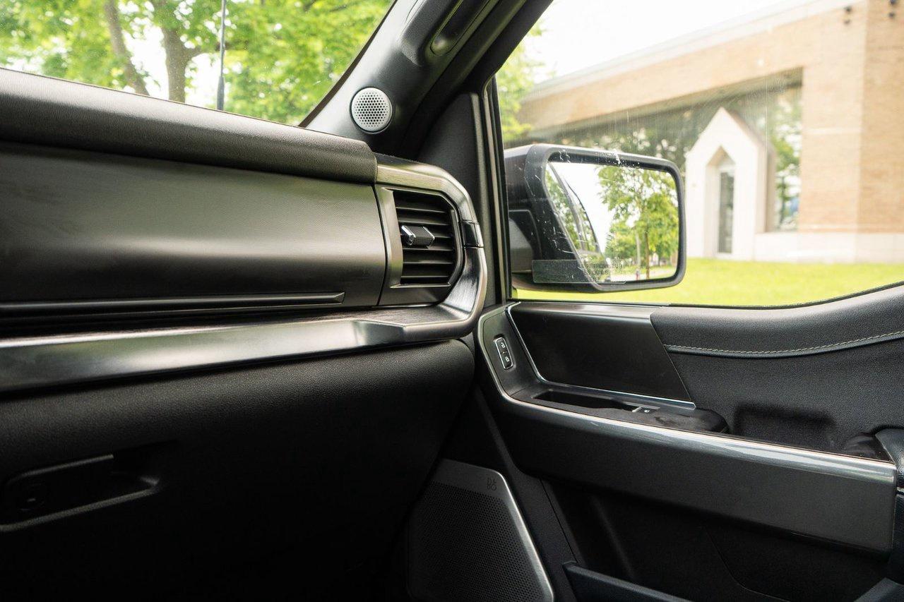 2022 Ford F-150 Lariat Photo