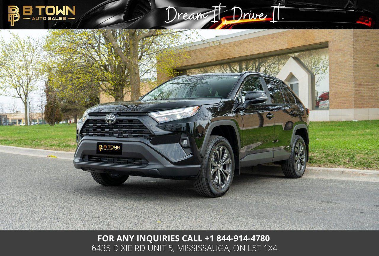 Used 2025 Toyota RAV4 HYBRID XLE AWD for sale in Mississauga, ON