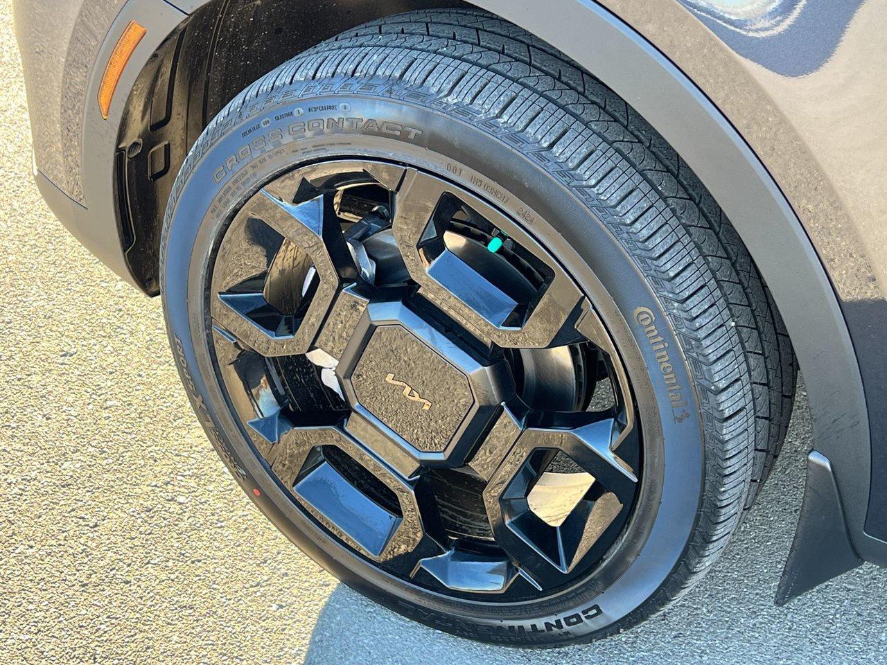 2025 Kia Sorento X-Line Photo4