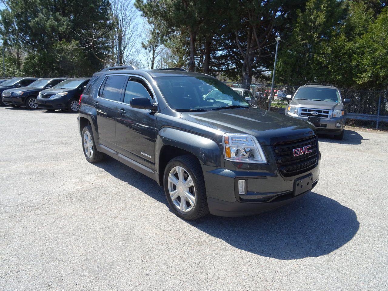 2017 GMC Terrain SLE - Photo #4