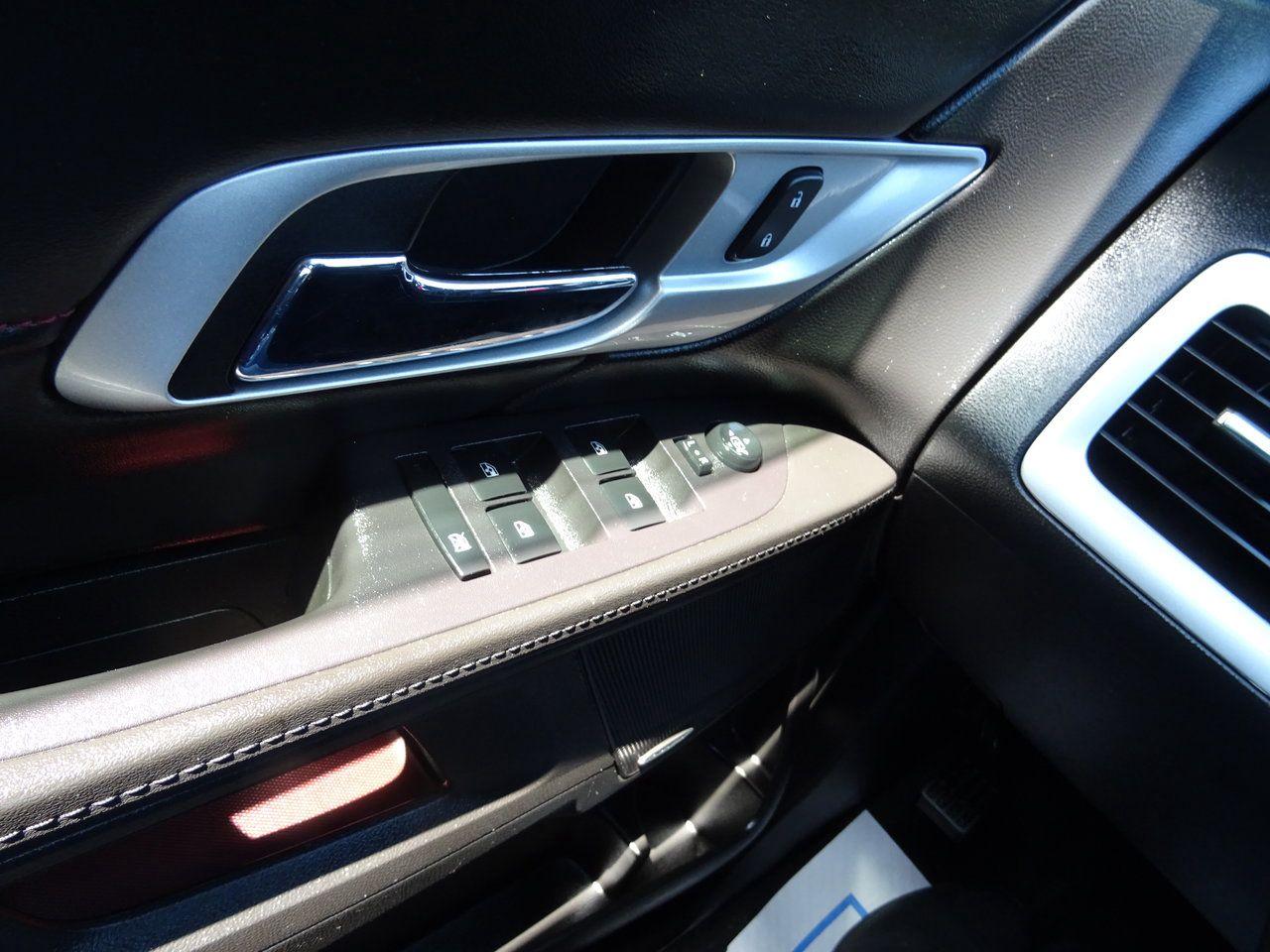 2017 GMC Terrain SLE - Photo #16