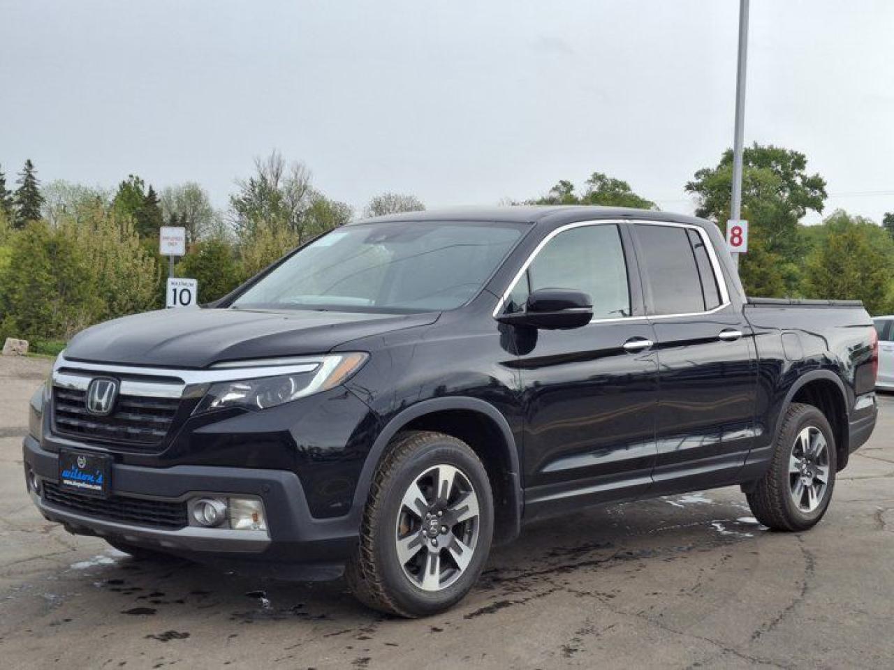 Used 2019 Honda Ridgeline Touring AWD | Leather | Sunroof | Nav | Adaptive Cruise Control | Heated & Cooled Seats | and More ! for sale in Guelph, ON