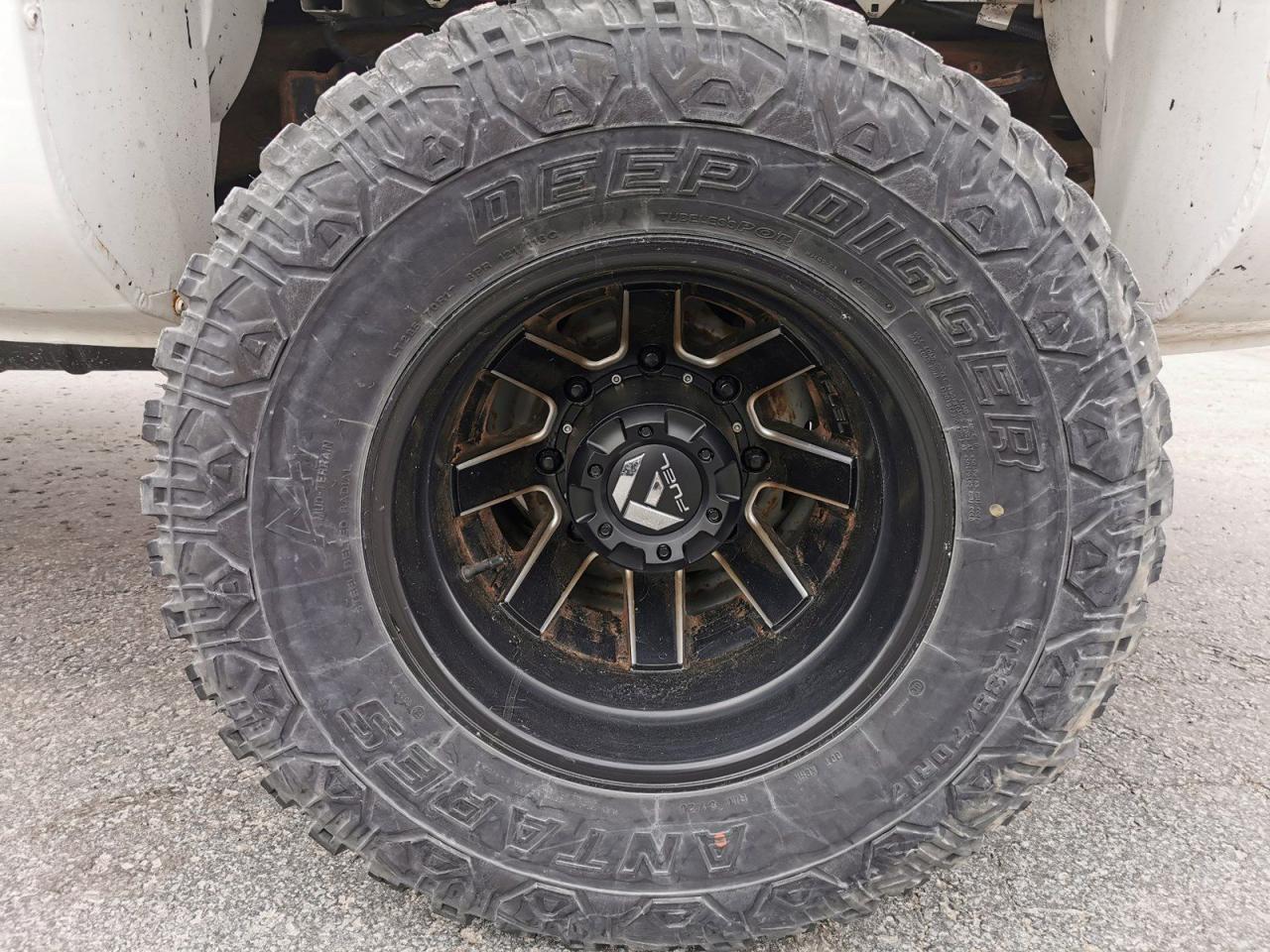 2016 GMC Sierra 3500 HD Crew Cab Long Box - Photo #12