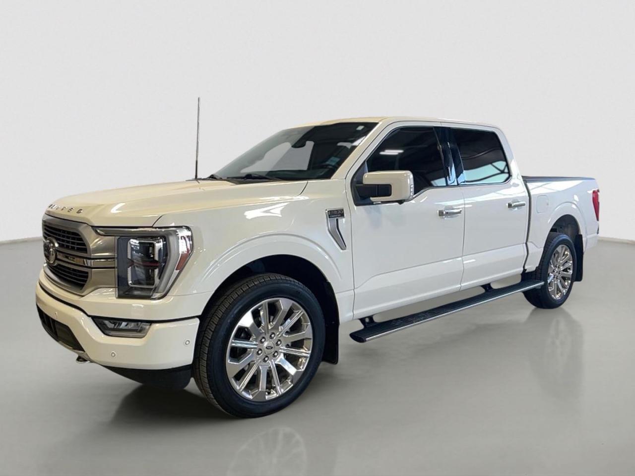 Used 2022 Ford F-150 Limited 4WD SuperCrew 5.5' Box for sale in Moose Jaw, SK