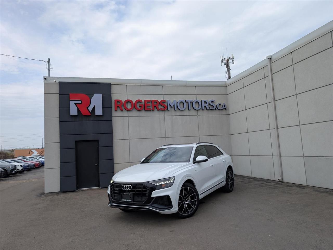 Used 2022 Audi Q8 TECHNIK - NAVI - PANO ROOF - TECH FEATURES for sale in Oakville, ON