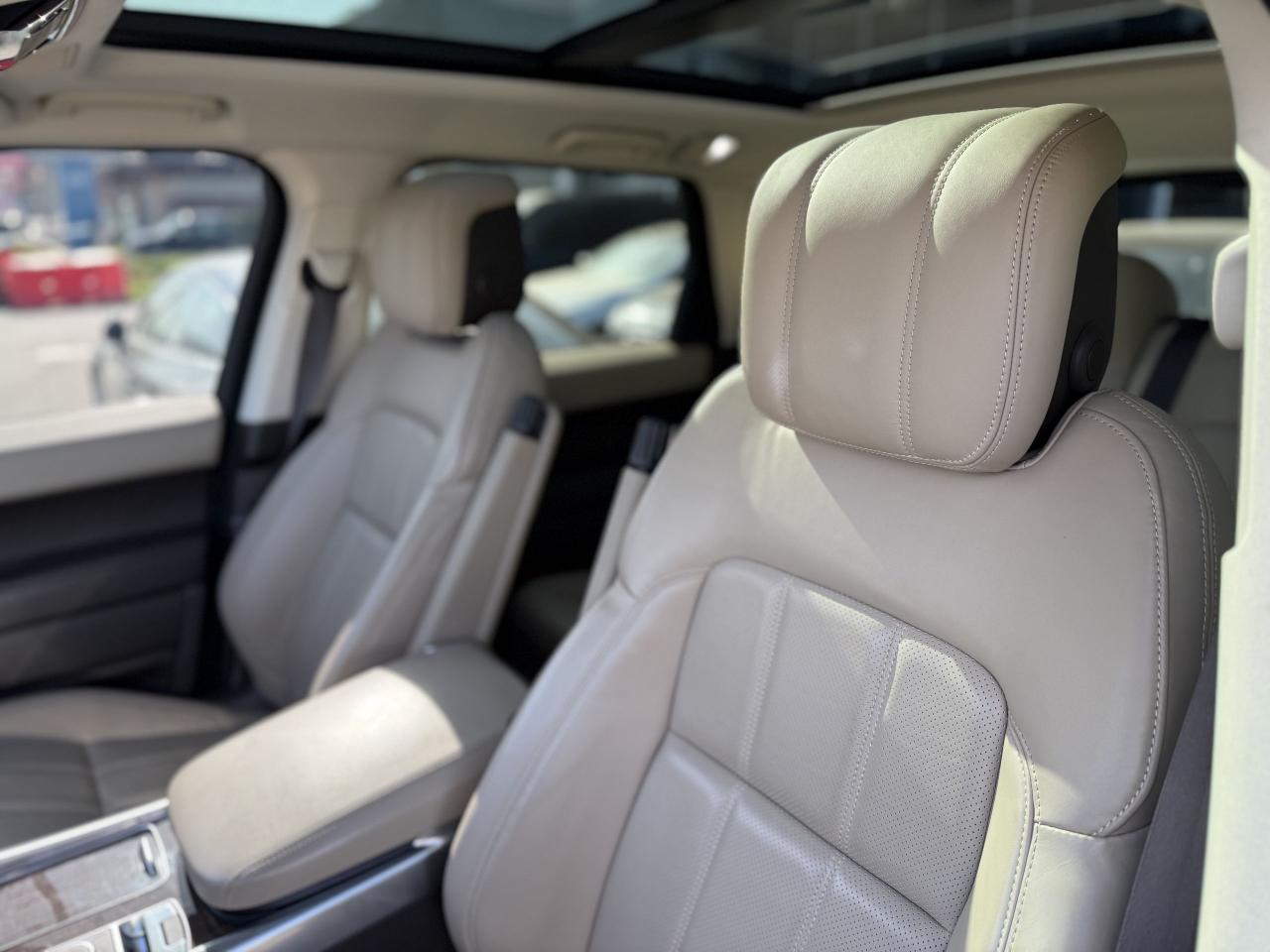 2019 Land Rover Range Rover Sport HSE | MERIDIAN | PANO | LOADED - Photo #29
