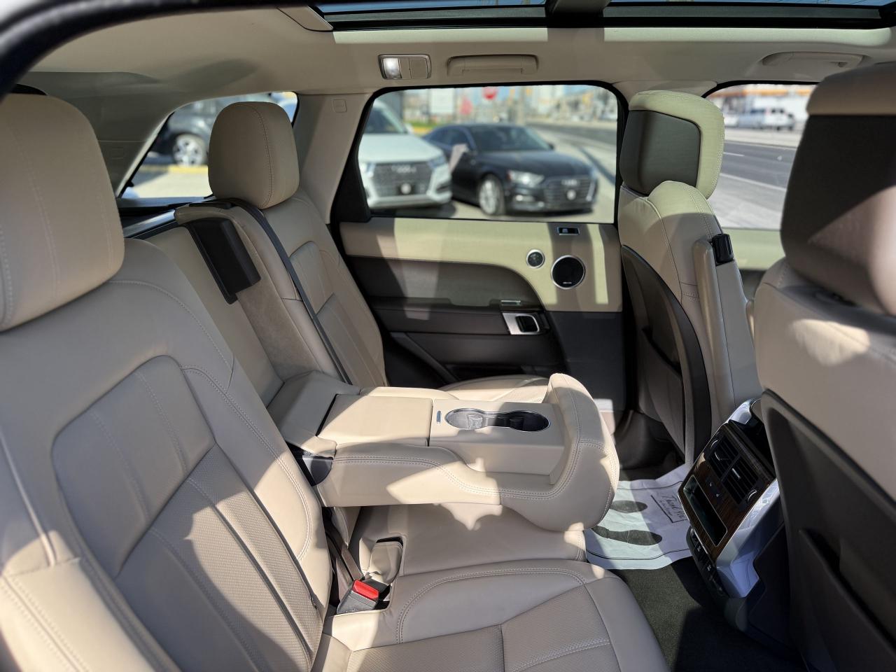 2019 Land Rover Range Rover Sport HSE | MERIDIAN | PANO | LOADED - Photo #34