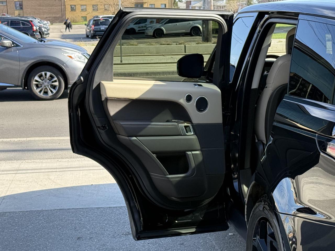 2019 Land Rover Range Rover Sport HSE | MERIDIAN | PANO | LOADED - Photo #37