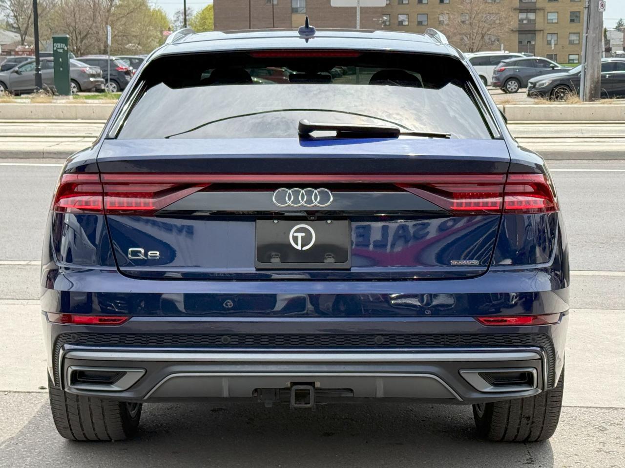 2019 Audi Q8 TECHNIK | PANO | LOADED | - Photo #10