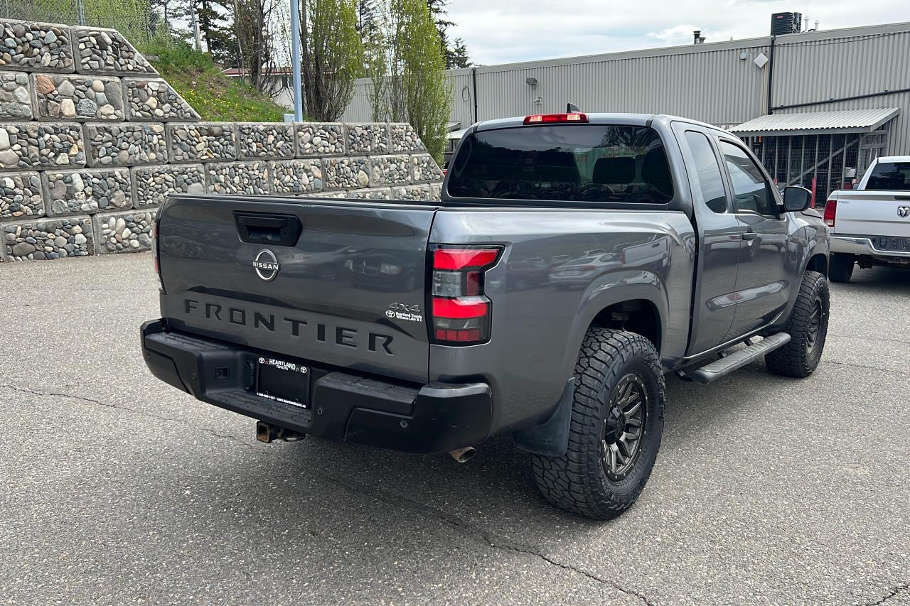 2022 Nissan Frontier S Photo