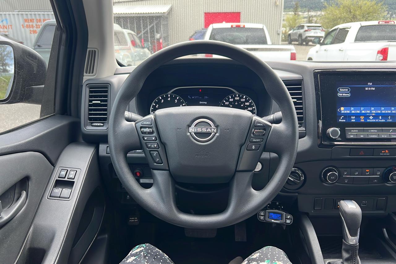 2022 Nissan Frontier S Photo