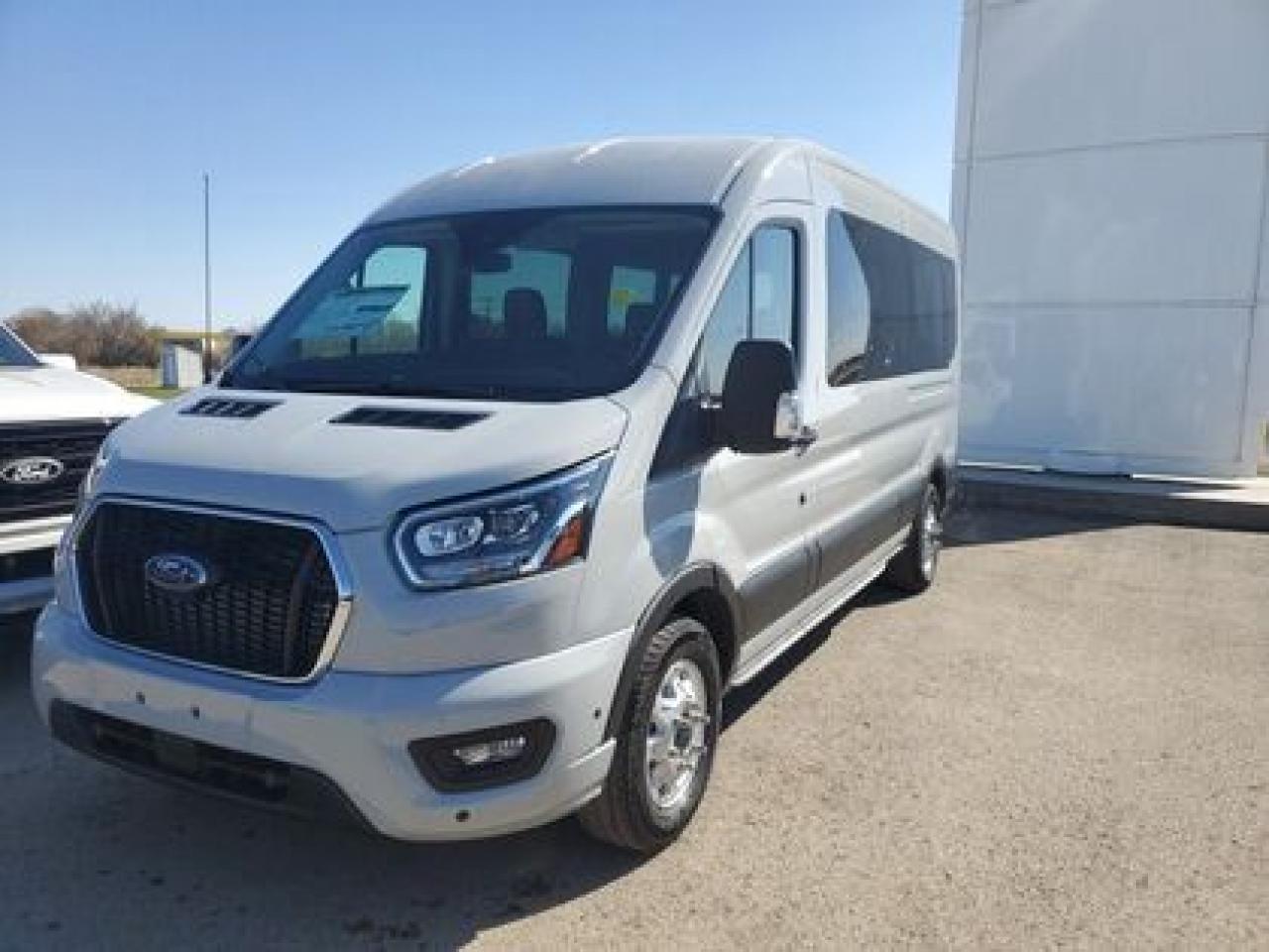 New 2025 Ford Transit Passenger Wagon XL for sale in Moose Jaw, SK